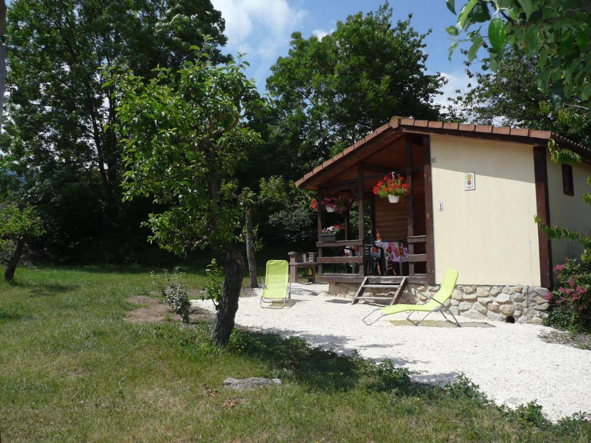 Les Chalets Du Verger Des Ascarines Corneilla-de-Conflent Екстериор снимка