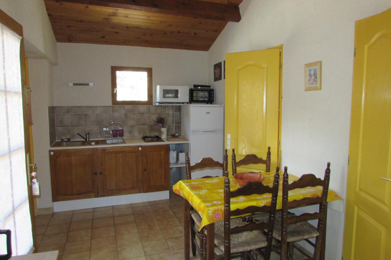 Les Chalets Du Verger Des Ascarines Corneilla-de-Conflent Екстериор снимка