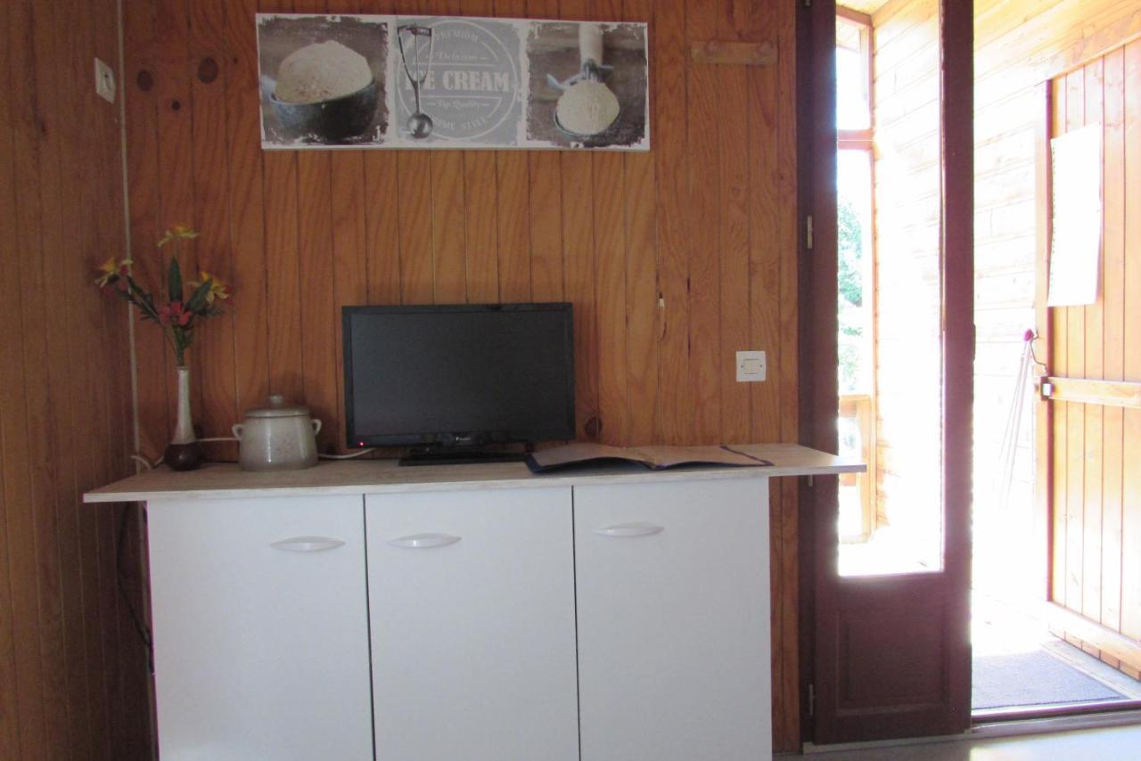 Les Chalets Du Verger Des Ascarines Corneilla-de-Conflent Екстериор снимка