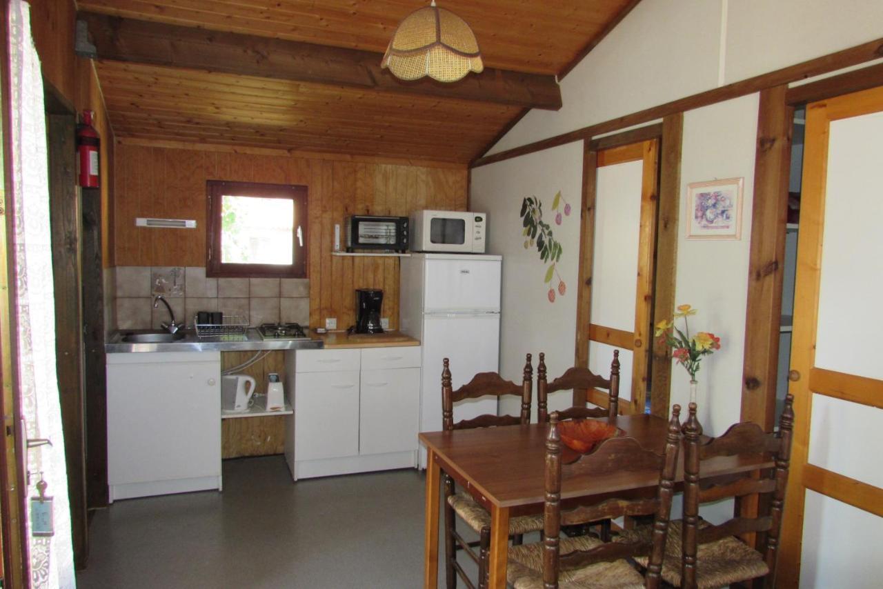 Les Chalets Du Verger Des Ascarines Corneilla-de-Conflent Екстериор снимка