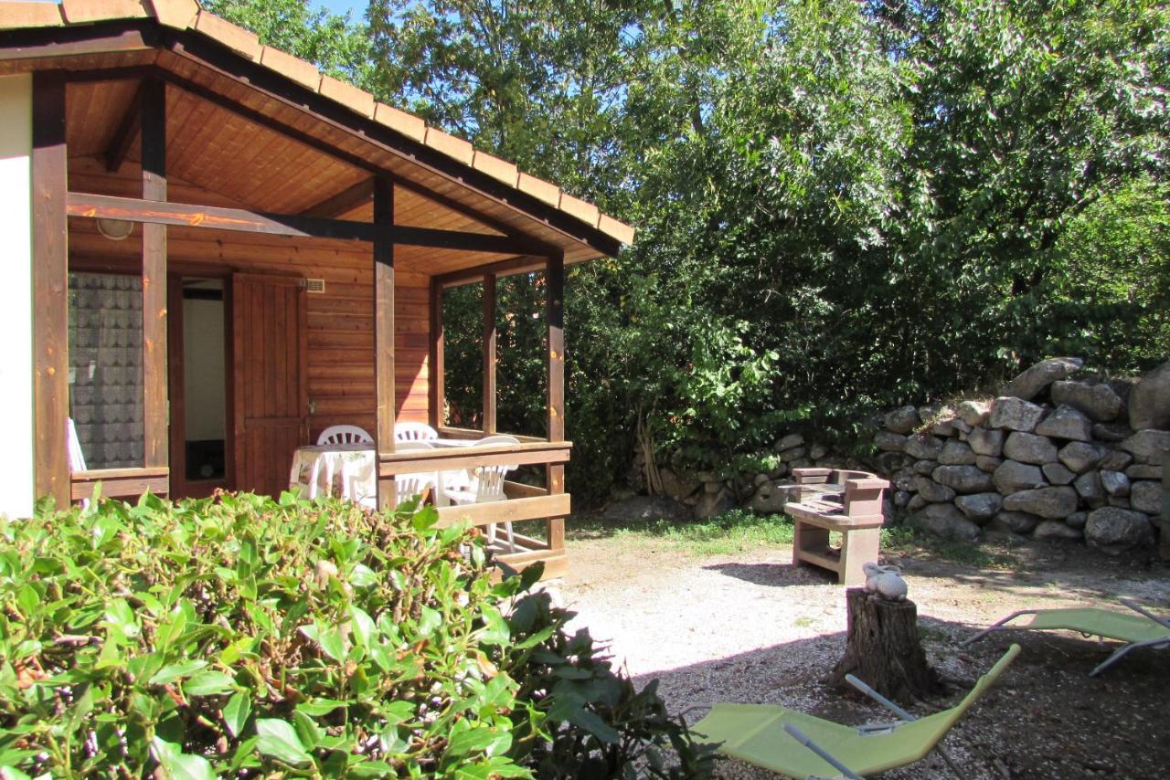 Les Chalets Du Verger Des Ascarines Corneilla-de-Conflent Екстериор снимка