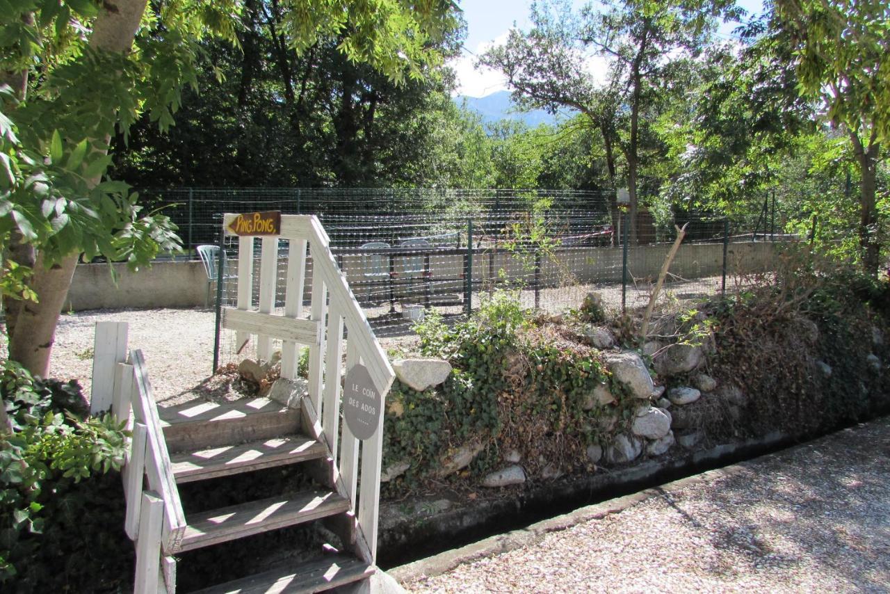 Les Chalets Du Verger Des Ascarines Corneilla-de-Conflent Екстериор снимка